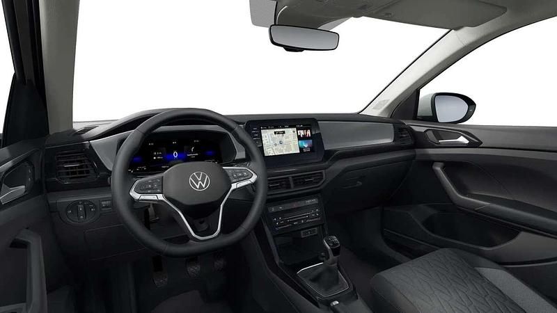 Gebraucht VW T-Cross Life 116 PS (85 kW) 2025 Ascotgrau SUV