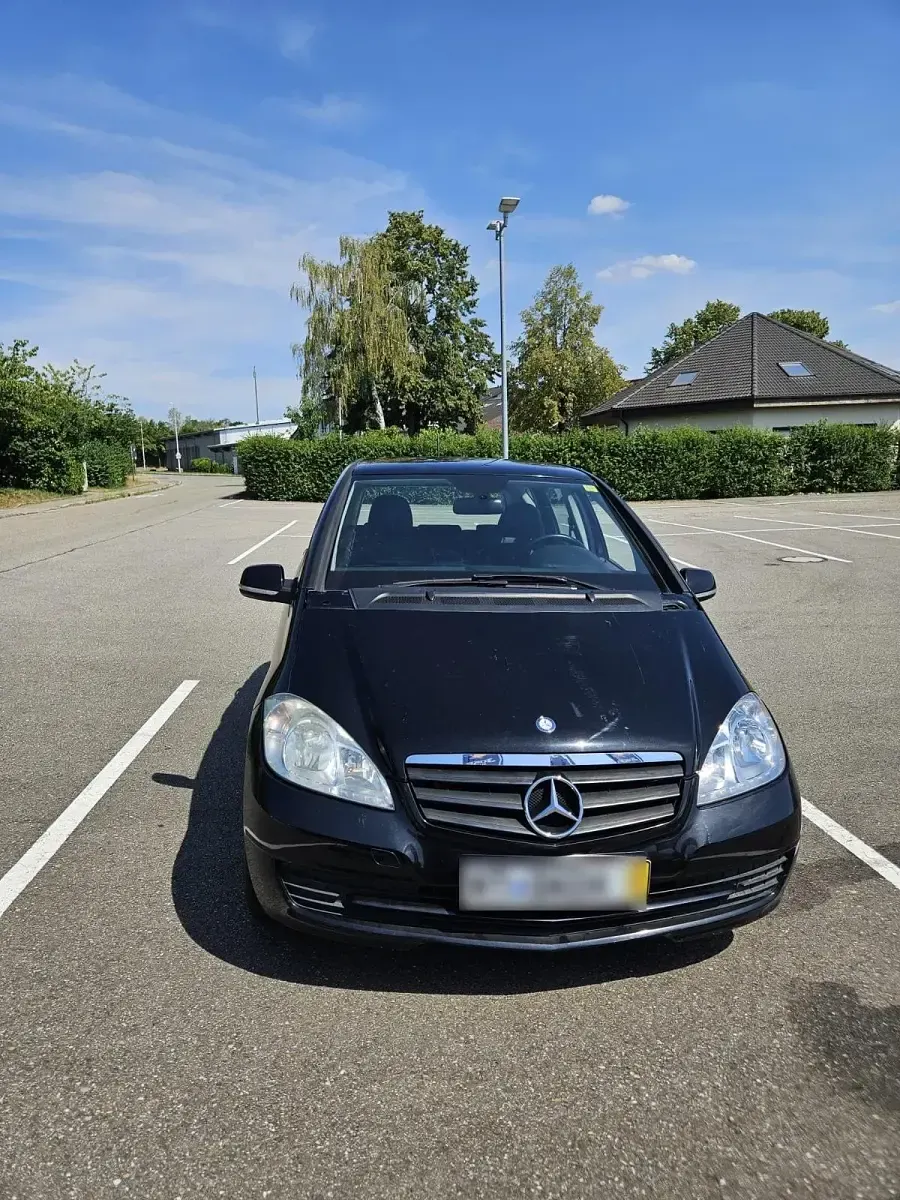 Gebraucht Mercedes A160 95 PS (69 kW) 2011 Kleinwagen