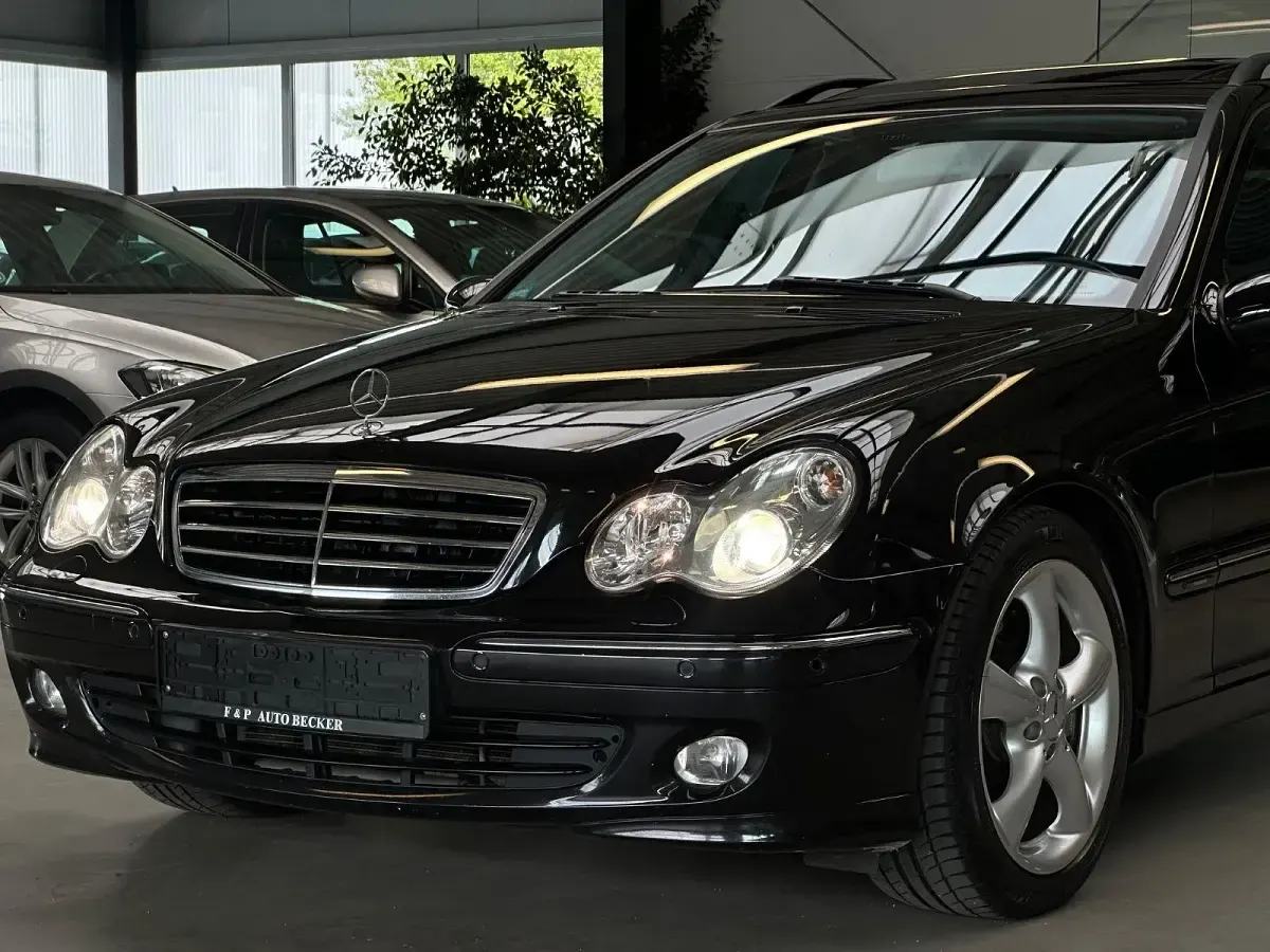 Gebraucht Mercedes C280 Avantgarde 231 PS (169 kW) 2006 Schwarz Kombi