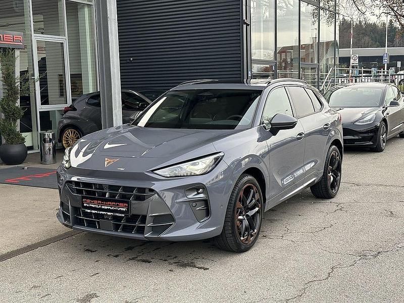 Grau Gebraucht 2024 Cupra Terramar SUV | 41.989 € (Superpreis) - Bild 1/4