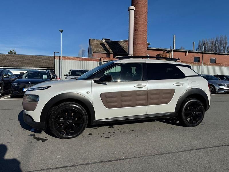 Gebraucht Citroën C4 Shine 110 PS (80 kW) 2016 Weiß Limousine