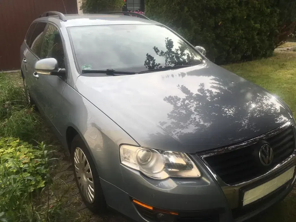 Gebraucht VW Passat Trendline 170 PS (125 kW) 2011 Grau Kombi