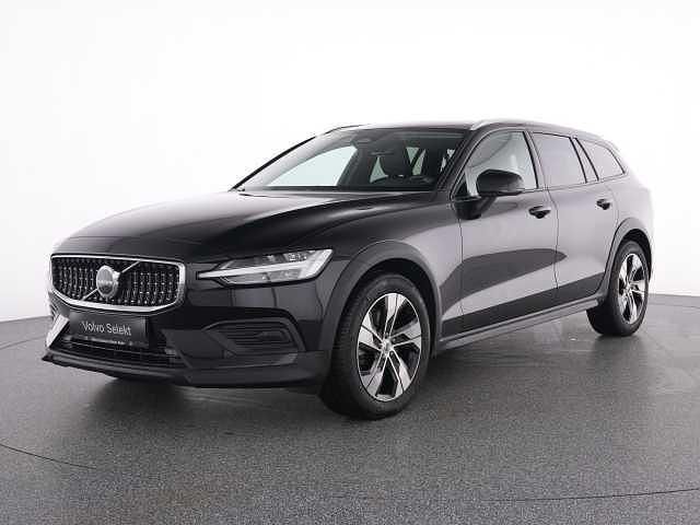 Gebraucht Volvo V60 CC 145 PS (106 kW) 2023 Kombi