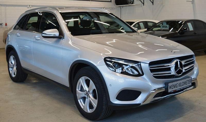 Gebraucht Mercedes GLC220 170 PS (125 kW) 2017 Silber SUV