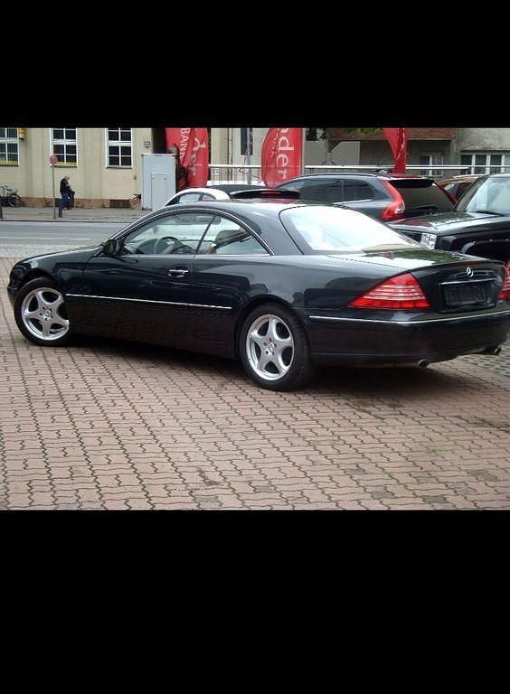 Schwarz Gebraucht 2001 Mercedes CL600 Coupé | 22.990 € - Bild 1/4