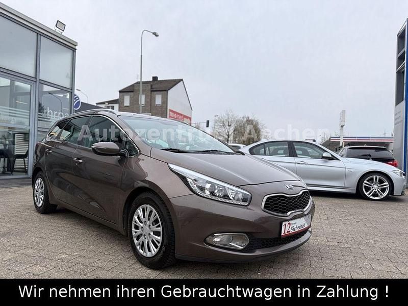 Gebraucht Kia Ceed 136 PS (100 kW) 2014 Braun Kleinwagen