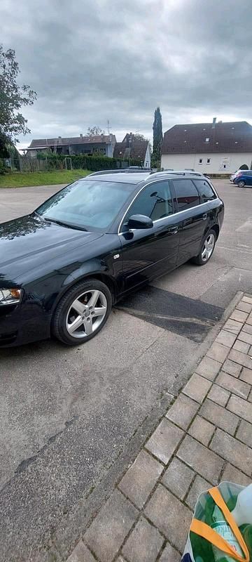 Schwarz Gebraucht 2006 Audi A4 Kombi | 1.700 € (Fairer Preis) - Bild 1/4