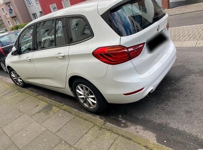 Gebraucht BMW 216 116 PS (85 kW) 2016 Weiß Kombi
