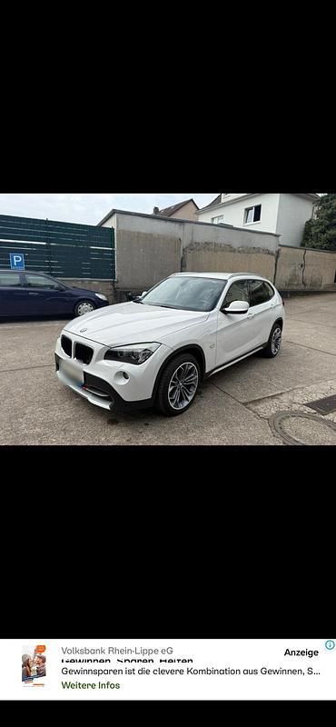 Gebraucht BMW X1 140 PS (102 kW) 2011 Weiß SUV