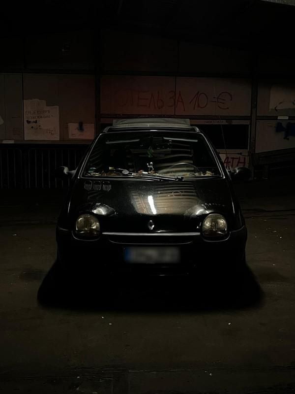 Schwarz Gebraucht 2005 Renault Twingo Kleinwagen | 800 € - Bild 1/4