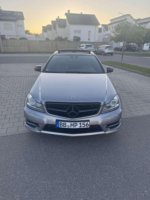 Gebraucht Mercedes C200 184 PS (135 kW) 2013 Grau Coupé