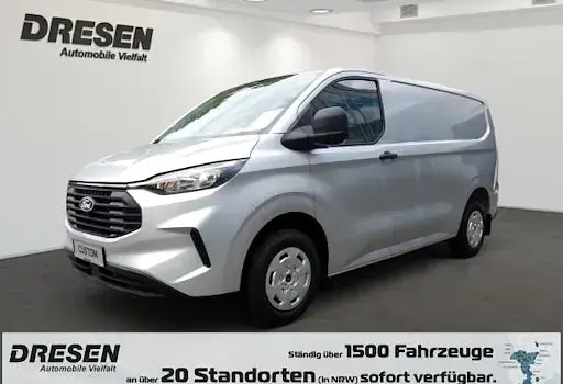 Neu Ford Transit Custom Trend 136 PS (100 kW) 2026 Silber Van