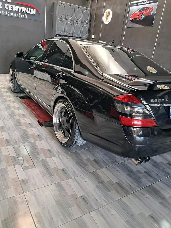 Gebraucht Mercedes S320 235 PS (172 kW) 2008 Schwarz Limousine