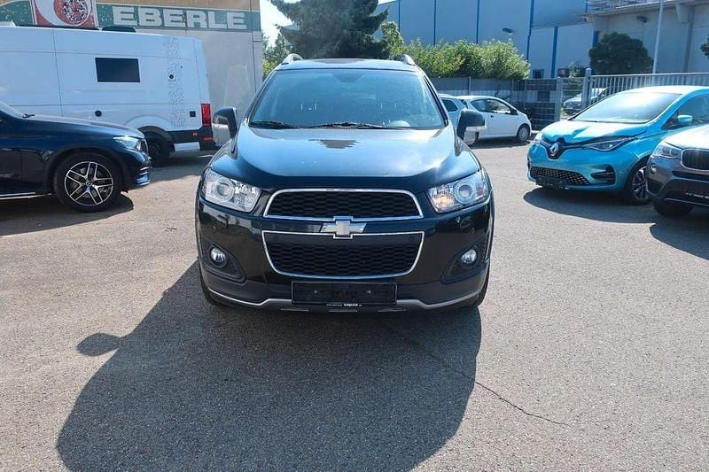 Schwarz Gebraucht 2013 Chevrolet Captiva LT SUV | 6.750 € (Guter Preis) - Bild 1/4
