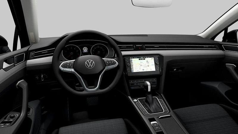 Gebraucht VW Passat Business 150 PS (110 kW) 2021 Deep black perleffekt Kombi
