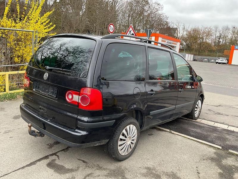 Gebraucht VW Sharan 150 PS (110 kW) 2004 Schwarz Van / Kleinbus