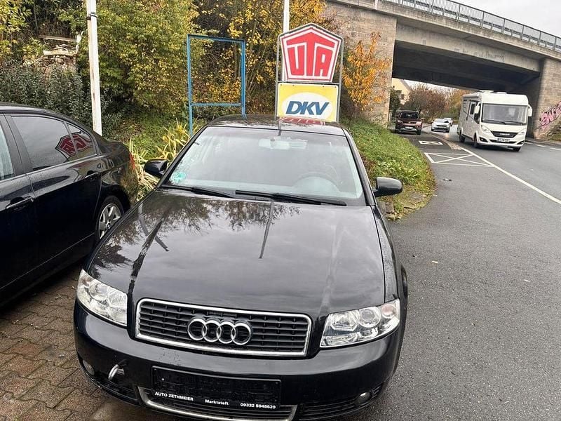 Gebraucht Audi A4 131 PS (96 kW) 2004 Schwarz Limousine