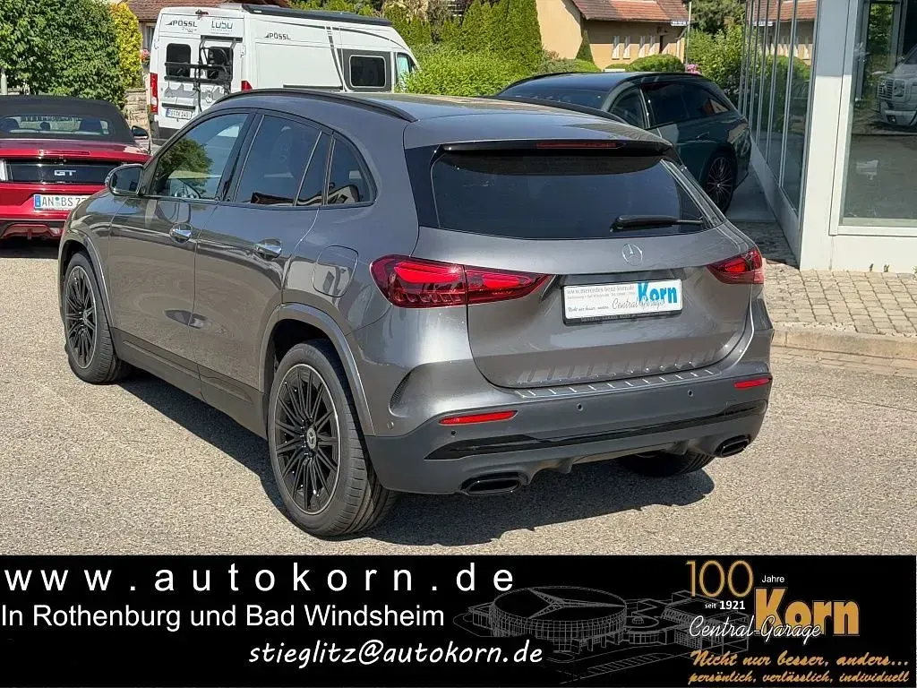 Gebraucht Mercedes GLA200 AMG 163 PS (119 kW) 2025 Grau SUV