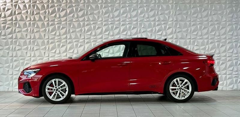 Gebraucht Audi S3 Sport 310 PS (228 kW) 2021 Rot Limousine