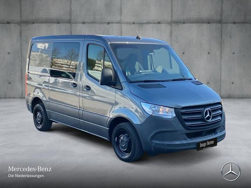 Gebraucht Mercedes Sprinter 114 PS (83 kW) 2021 Grau Van