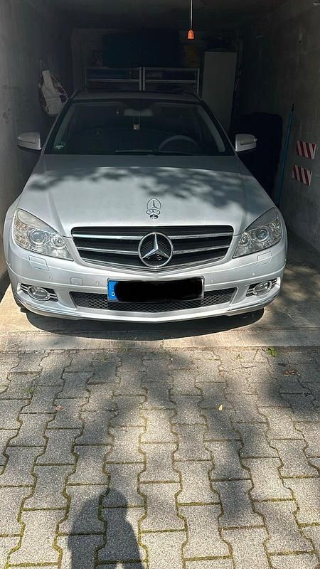 Gebraucht Mercedes 320 Avantgarde 224 PS (164 kW) 2008 Silber Kombi