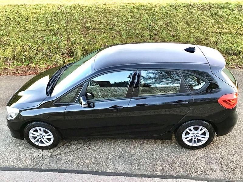Gebraucht BMW 216 Active Tourer Sport Line 102 PS (75 kW) 2016 Schwarz Van / Kleinbus
