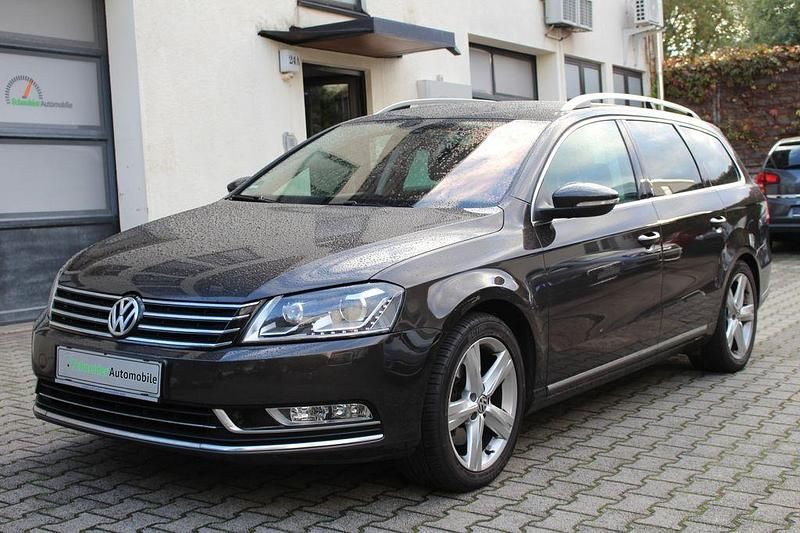 Schwarz Gebraucht 2013 VW Passat Limousine | 6.950 € (Guter Preis) - Bild 1/4