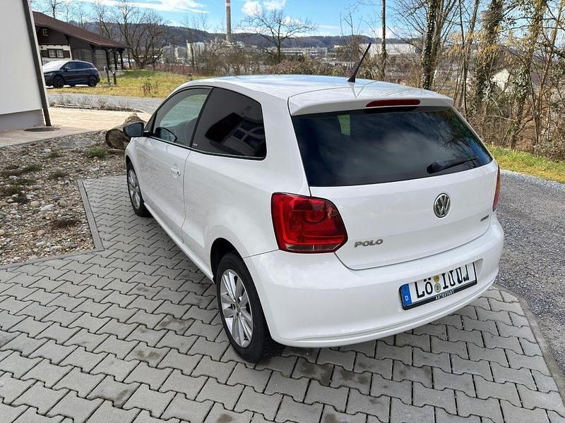 Gebraucht VW Polo Trendline 69 PS (50 kW) 2011 Weiß Kleinwagen