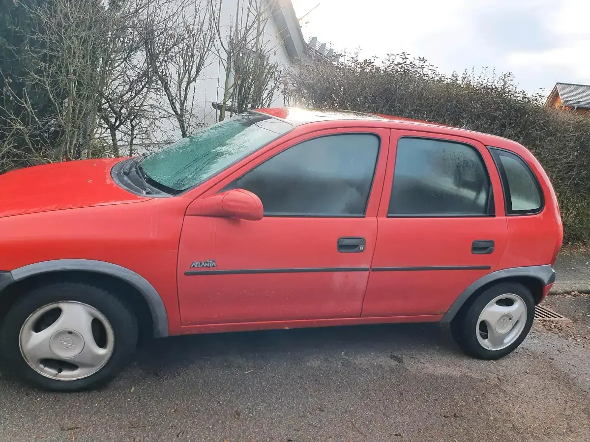 Gebraucht Opel Corsa 60 PS (44 kW) 1996 Rot Kleinwagen