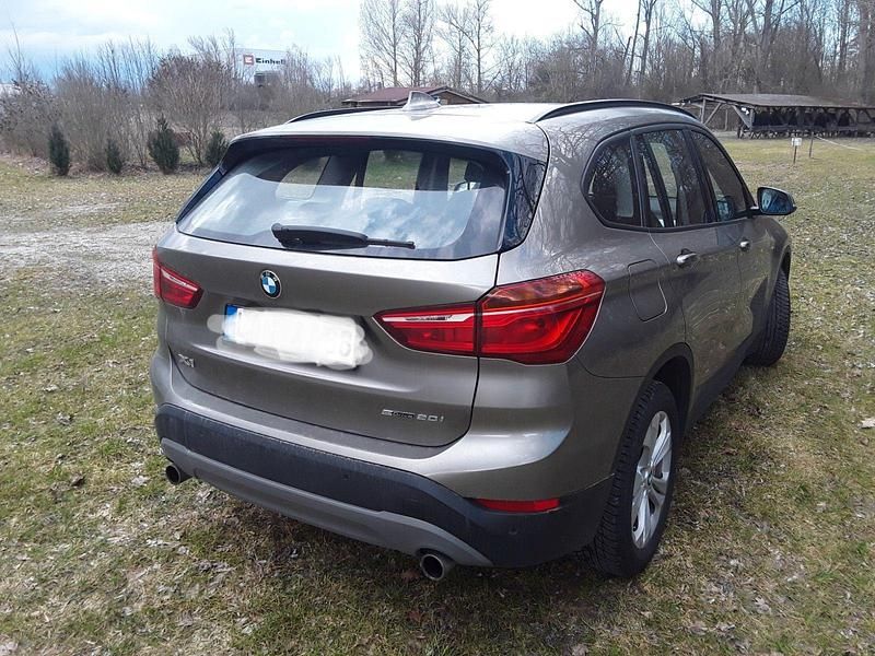 Gebraucht BMW X1 Advantage 192 PS (141 kW) 2018 Beige SUV