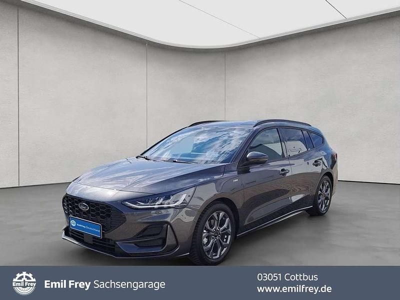 Grau Gebraucht 2024 Ford Focus ST-Line X Kombi | 25.940 € (Guter Preis) - Bild 1/4