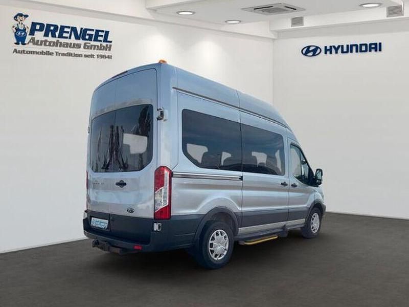 Gebraucht Ford Transit Trend 131 PS (96 kW) 2019 Silber Kombi