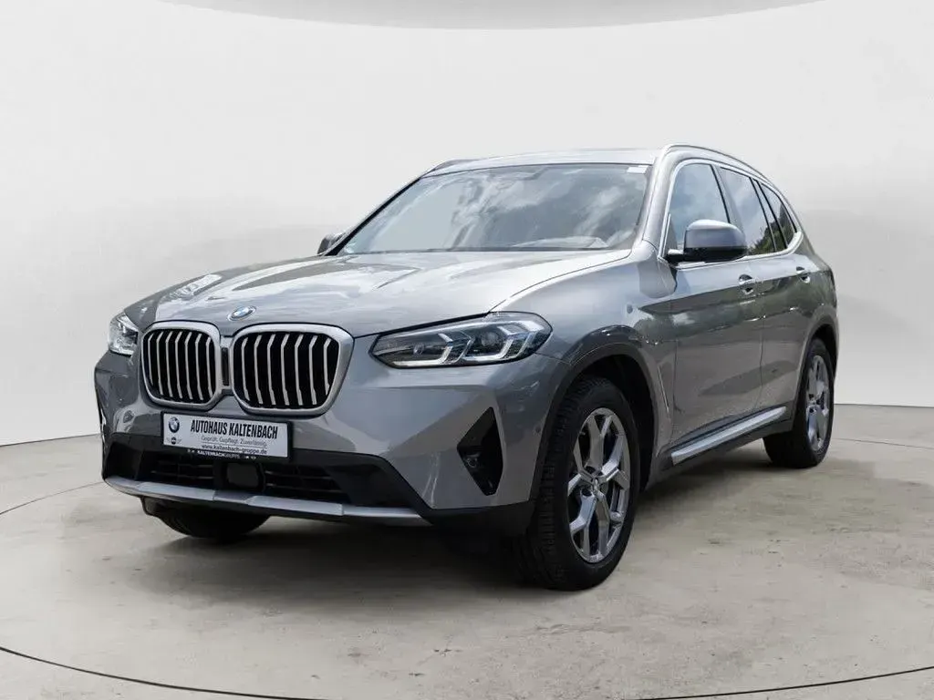 Gebraucht BMW X3 Sport Line 286 PS (210 kW) 2024 Grau SUV