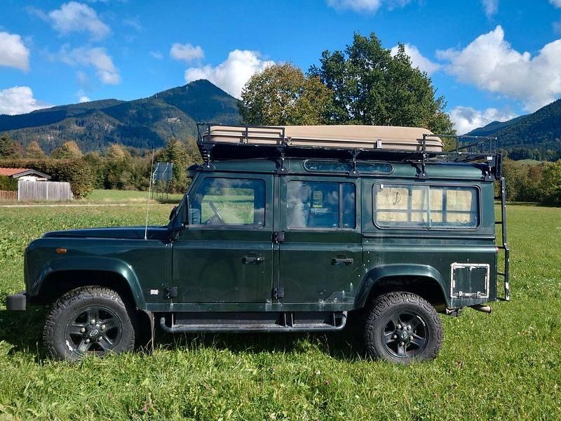 Gebraucht Land Rover Defender 122 PS (89 kW) 2003 Grün SUV