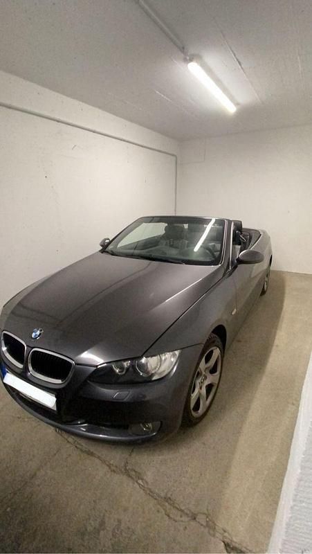 Gebraucht BMW 320 Cabriolet 170 PS (125 kW) 2007 Grau Cabrio