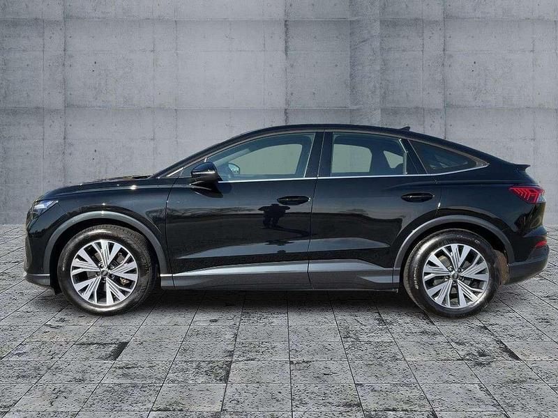 Gebraucht Audi Q4 e-tron Advanced 125 kW (170 PS) 2023 Mythosschwarz metallic SUV