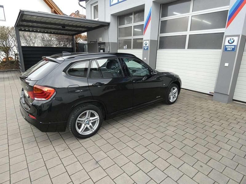 Gebraucht BMW X1 M Sport 150 PS (110 kW) 2015 Black sapphire metallic SUV