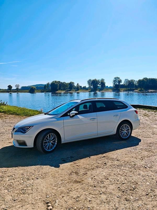 Gebraucht Seat Leon Style 131 PS (96 kW) 2019 Weiß Kombi