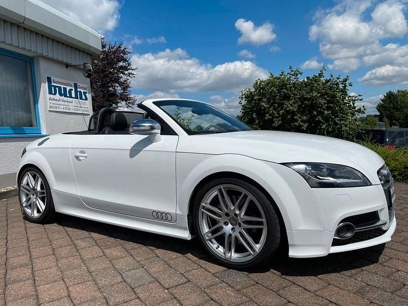 Weiß Gebraucht 2012 Audi TT Roadster Sport Cabrio | 22.450 € (Fairer Preis) - Bild 1/4