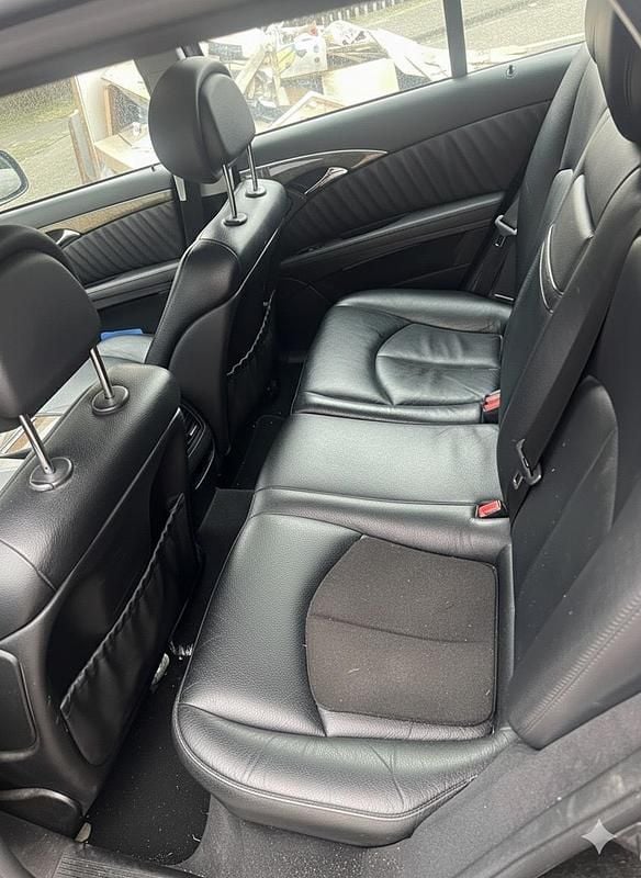 Gebraucht Mercedes E280 190 PS (139 kW) 2006 Schwarz Kombi