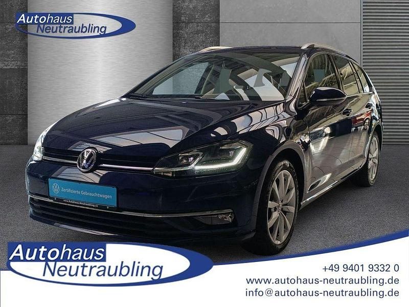 Gebraucht VW Golf VII Highline 125 PS (91 kW) 2017 Atlantik blau Kombi