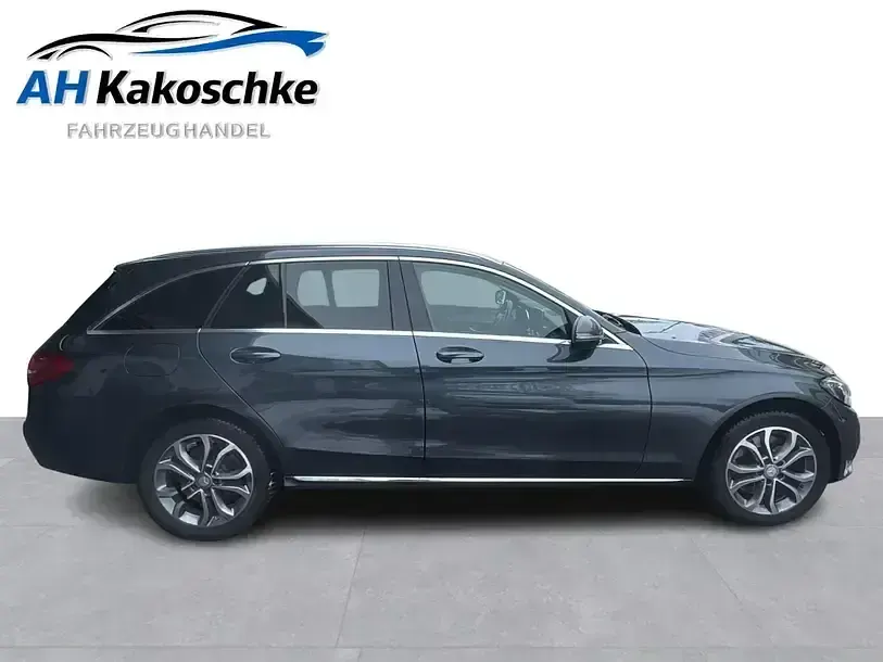 Gebraucht Mercedes C250 Avantgarde 204 PS (150 kW) 2016 Tenoritgrau  metalliclack Kombi