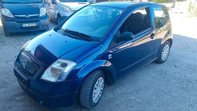 Blau Gebraucht 2007 Citroën C2 Kleinwagen | 1.700 € (Fairer Preis) - Bild 1/4