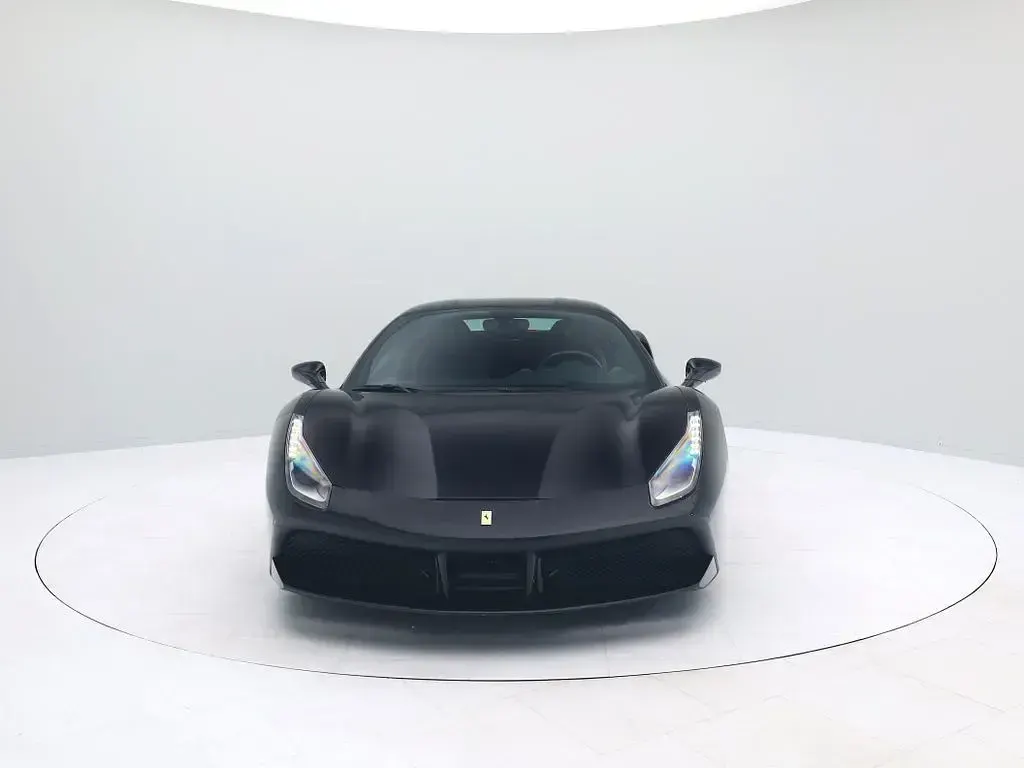 Second-hand Ferrari 488 669 CP (492 kW) 2016 Negru Coupe