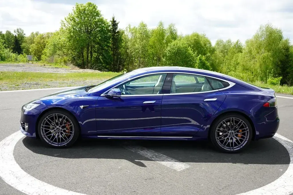 Occasion Tesla Model S 311 kW (423 ch) 2017 Bleue Citadine