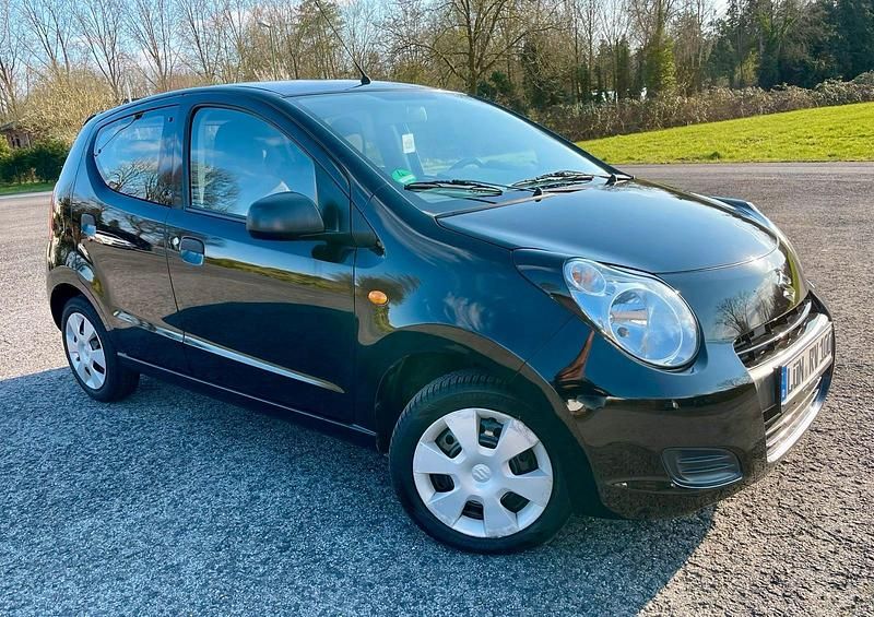 Gebraucht Suzuki Alto 68 PS (50 kW) 2009 Schwarz Kleinwagen