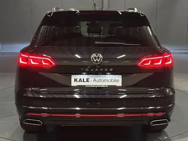 Gebraucht VW Touareg Style 286 PS (210 kW) 2022 Deep black perleffekt SUV