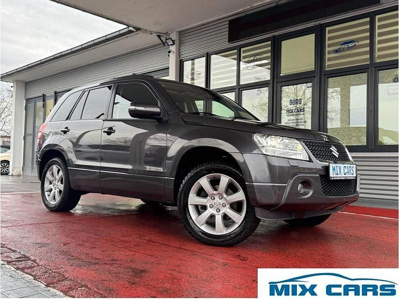Gebraucht Suzuki Grand Vitara Club 169 PS (124 kW) 2008 Grau SUV