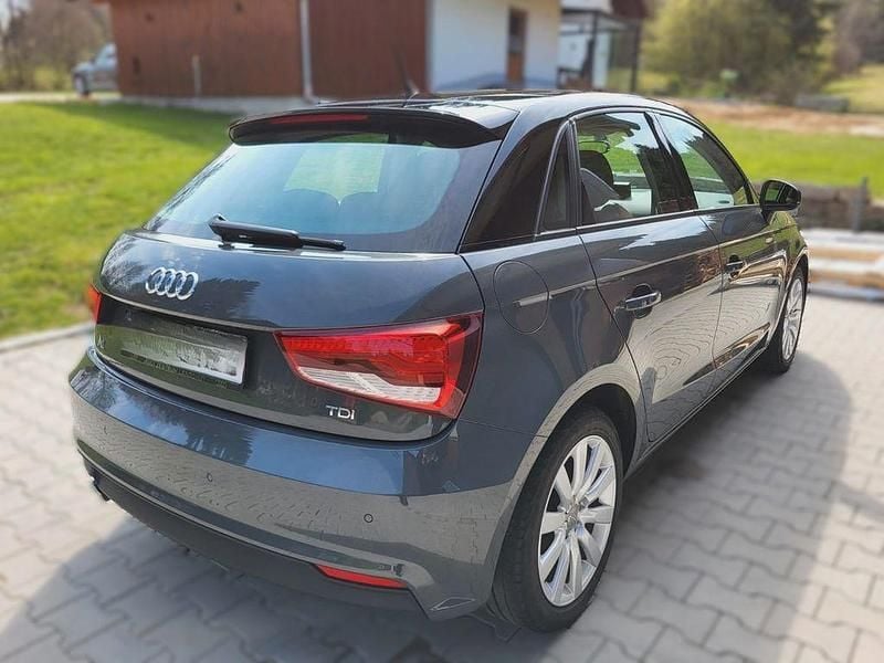 Gebraucht Audi A1 Sportback Sport 90 PS (66 kW) 2018 Grau Kleinwagen