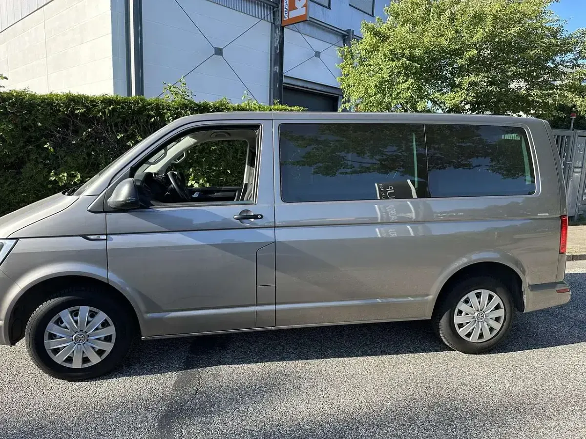 Gebraucht VW T6 Trendline 102 PS (75 kW) 2018 Beige Van